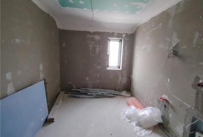 Duplex cu 4 camere cu Canalizare în Moșnița Veche - 8