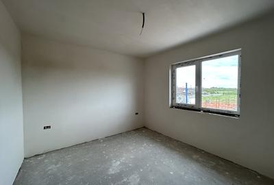 Duplex 4 camere, P+E, 132mp utili, 308mp teren in Sag - 9