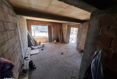 Casă cu 4 camere în Cornești - 1