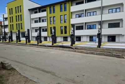 Apartament cu 3 camere decomandat în Popoveni - 1