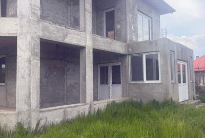 Casă cu 4 camere în Dumbrăvești - 6