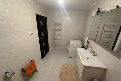 Casă cu 3 camere cu Teren 2994 Mp în Ogrezeni - 17