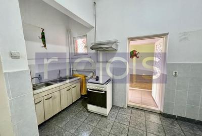 VANZARE VILA INTERBELICA VATRA LUMINOASA NECESITA RENOVARE CURTE PROPRIE - 12