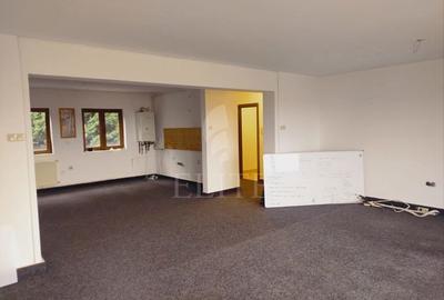 Apartament cu 4 camere semidecomandat în Andrei Mureșanu - 3