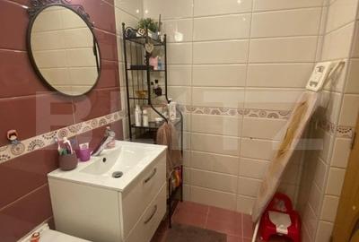 Doua apartamente la casa de vanzare, cu 3 camere, 90 mp, zona centrala - 5