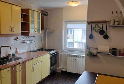 Apartament cu 4 camere în Central - 12