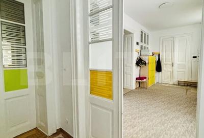 Casa spatioasa cu 10 camere, ideala pentru locuinta sau sediu firma - Zona Lunei - 4
