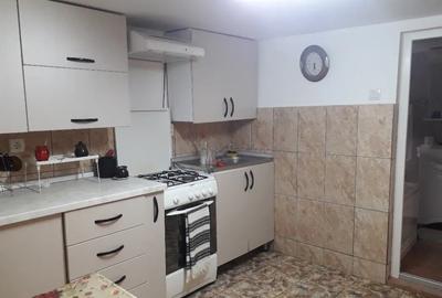 Casă cu 3 camere cu Teren 1800 Mp în Plopeni - 6