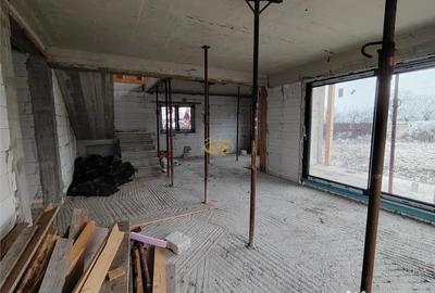 Casă cu 3 camere cu Teren 1690 Mp în Toplița - 12