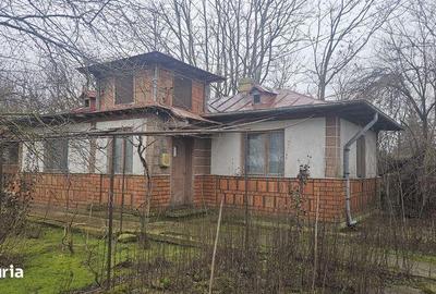 Casă cu 3 camere cu Teren 120 Mp în Dor Mărunt - 1