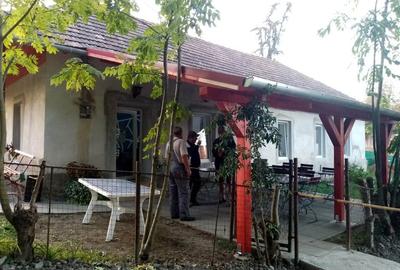 Casă cu 3 camere decomandat în Săbed - 3