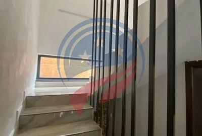Casă cu 5 camere cu Teren 600 Mp în Aeroport - 13