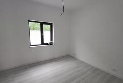 Apartament cu 3 camere decomandat în Nord - 4