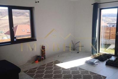 Casă cu 3 camere cu Teren 500 Mp în Feleacu