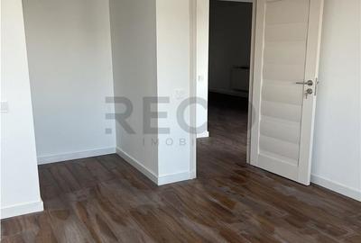 Apartament cu 2 camere decomandat în Nufărul - 9
