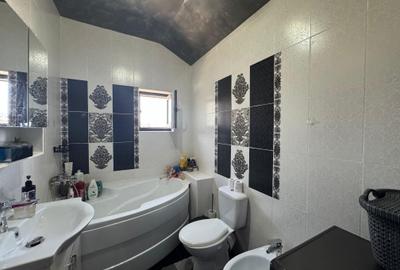 Apartament cu 3 camere semidecomandat, mobilat în Vișani - 9