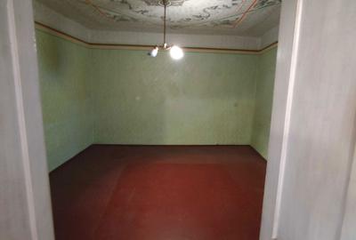 Casă cu 4 camere în Pecica - 3