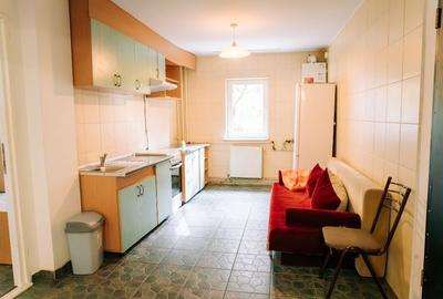 Persoana Fizica van ap 3 cam Zorilor str.Pasteur Persoana Fizica van ap 3 cam Zorilor str.Pasteur - 1