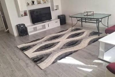 Casă cu 5 camere cu Teren 422 Mp în Moșoaia