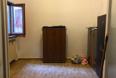 Garsoniera Piata Sfintii Voievozi - George Enescu - 3