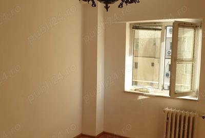 Apartament 4 camere Drobeta - 3