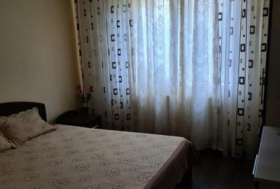 Apartament cu 3 camere decomandat în Central - 2