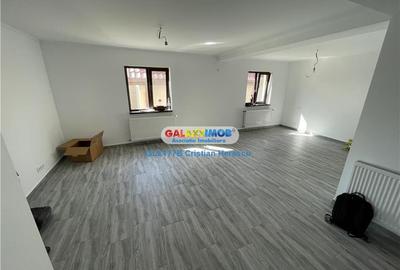 Casă cu 4 camere cu Garaj în Crevedia - 8