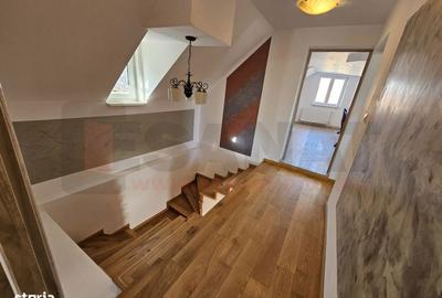 Casă cu Teren 553 Mp în Cristian - 2