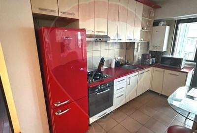 Apartament cu 2 camere semidecomandat, mobilat în P-ța Muncii - 4