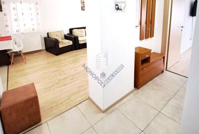 Apartament cu 2 camere semidecomandat, mobilat în Tractorul - 4