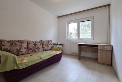 Apartament 3 camere, etaj intermediar, zona Vest - 5