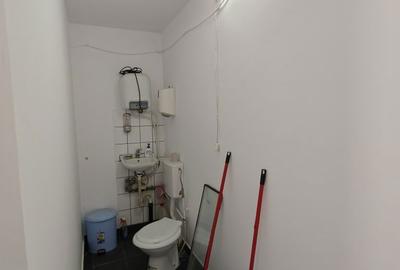 Apartament decomandat în Central - 6