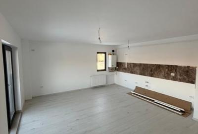 Apartament cu 2 camere semidecomandat în Bucium - 3