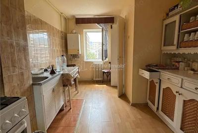 Apartament cu 4 camere decomandat în Mărăști - 8