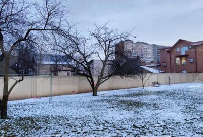 Casă cu 6 camere cu Teren 1178 Mp în Cetate - 1