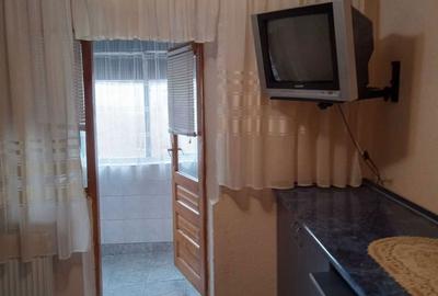 Apartament cu 2 camere decomandat în Sărari - 7