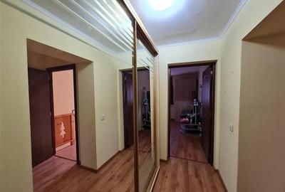 La intrare in Simon, Bran, pensiune turistica, constructie noua, vedere panorami - 14