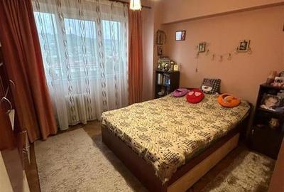 Parcul Voievozilor - etaj intermediar - apartament 3 camere decomandat 72mp - 2