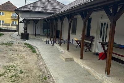 Casă cu 5 camere cu Teren 978 Mp în Păulești - 9
