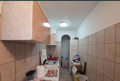 Garsonieră decomandată în Central - 5