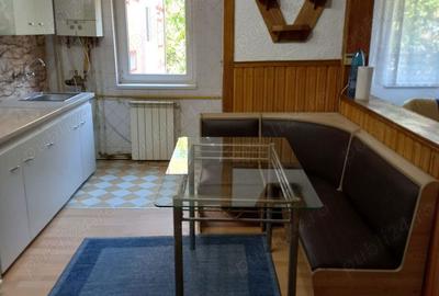 Apartament cu 4 camere decomandat în Govândari - 2