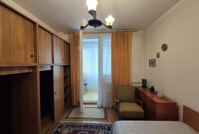 Apartament cu 3 camere decomandat, mobilat în Titan - 16