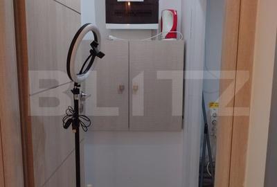 Spatiu comercial de vanzare, 290 mp, zona Micro 3 - 16