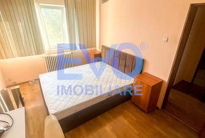 Apartament cu 2 camere semidecomandat în Podu Roș
