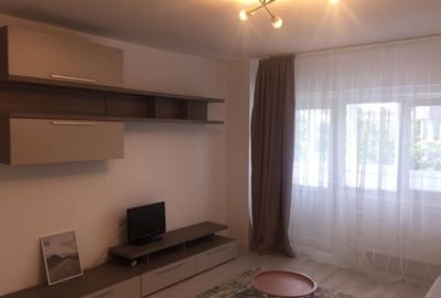 Garsoniera spatioasa si luminoasa - zona Mall Vitan Garsoniera spatioasa si luminoasa - zona Mall Vitan - 2