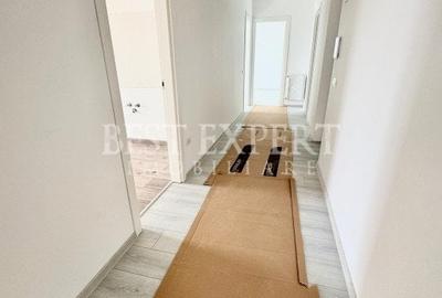 Apartament cu 3 camere decomandat în Titan - 3