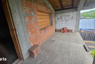 Casă cu 4 camere cu Teren 385 Mp în Rediu - 4