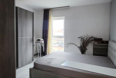 Casa cu 4 camere   teren generos si piscina Casa cu 4 camere   teren generos si piscina - 3