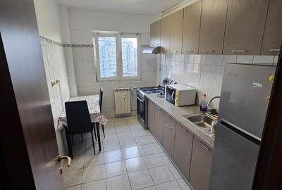 Apartament cu 3 camere semidecomandat, mobilat în Dristor - 12