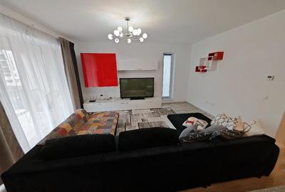 Apartament cu 3 camere decomandat, mobilat în Tractorul - 29